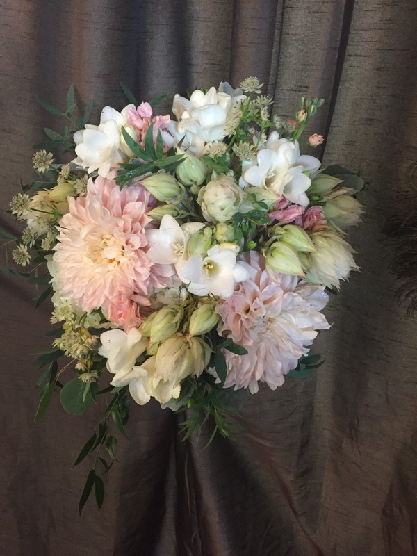 Brides & Bouquets 14